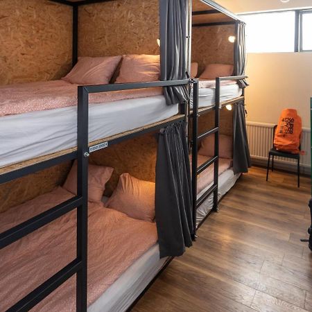 Vibrant Iceland Hostel Hafnarfjordur Ngoại thất bức ảnh