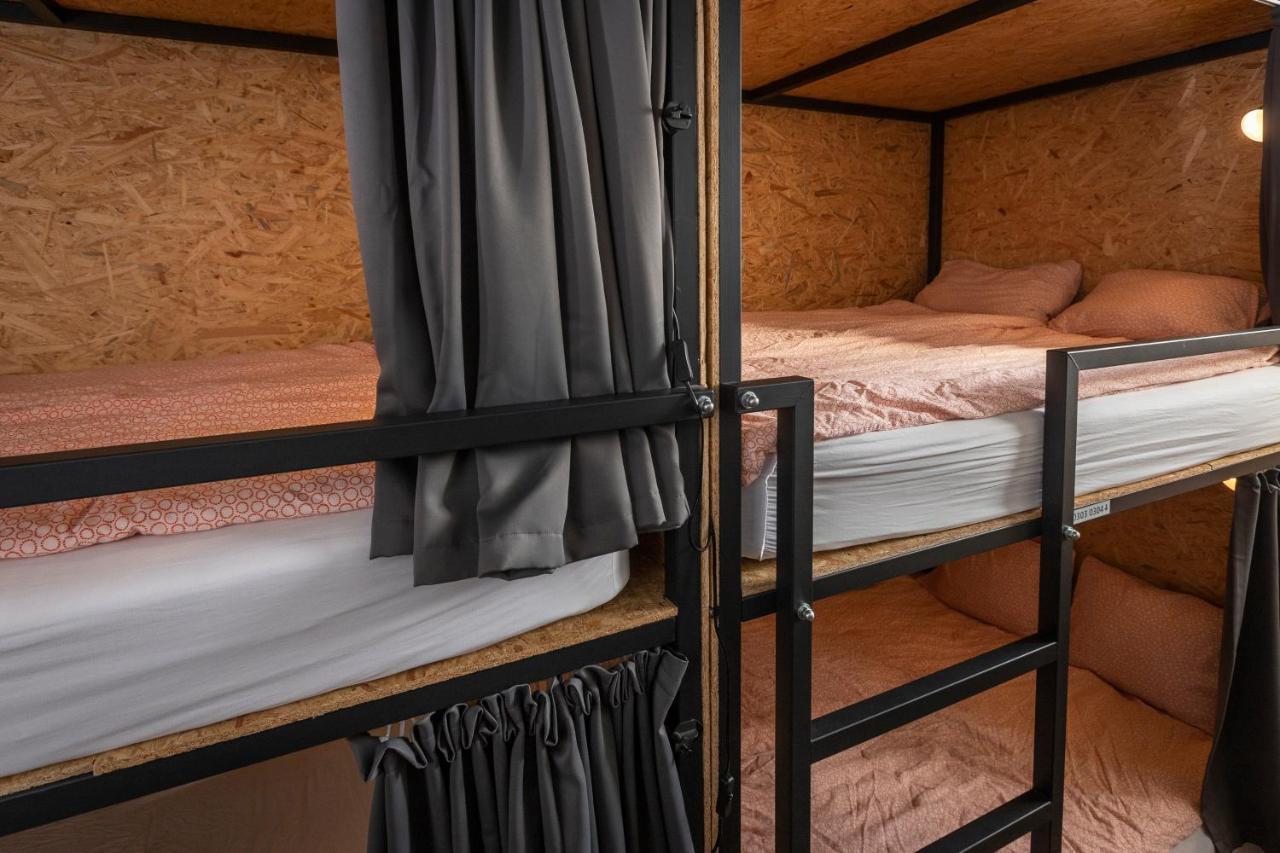 Vibrant Iceland Hostel Hafnarfjordur Ngoại thất bức ảnh