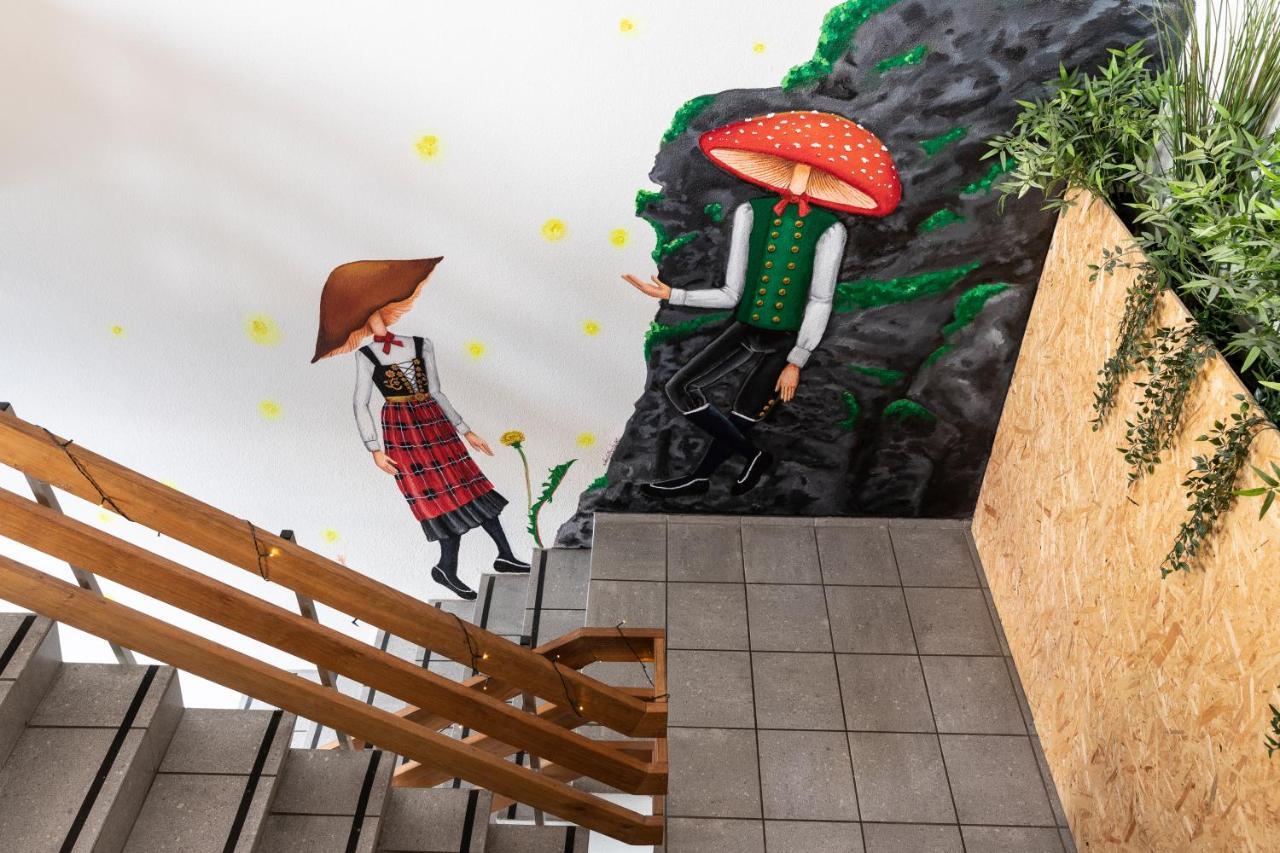 Vibrant Iceland Hostel Hafnarfjordur Ngoại thất bức ảnh