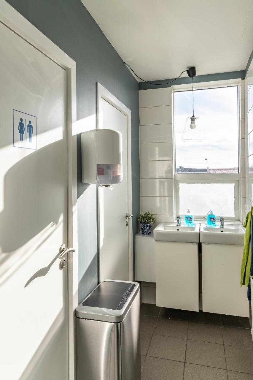 Vibrant Iceland Hostel Hafnarfjordur Ngoại thất bức ảnh